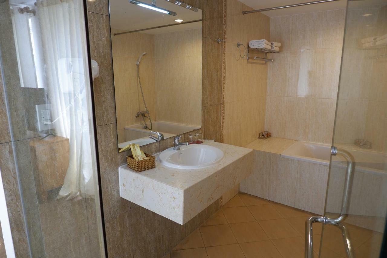 Sai Gon'S Book Hotel Ho Şi Min Dış mekan fotoğraf